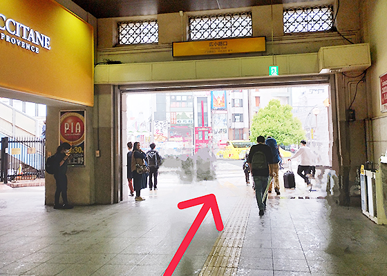 iCracked Store 上野マルイへの道順1